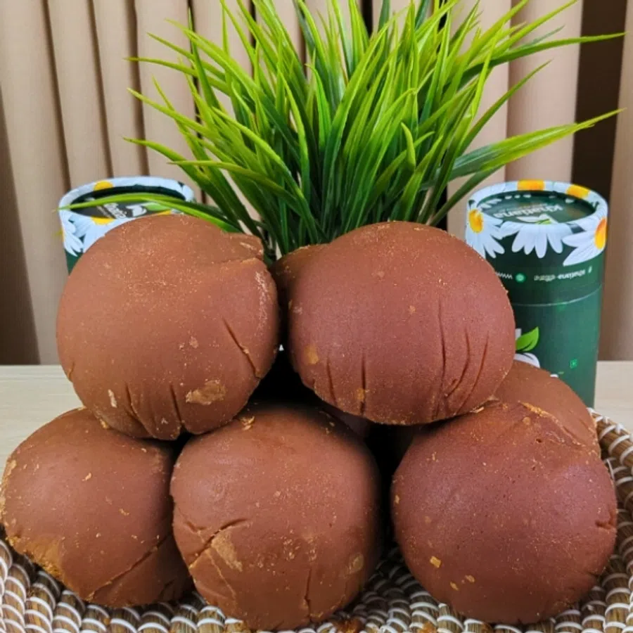 খেজুরের পাটালি গুড়
